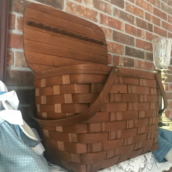 Rare Vintage 1970’s Handmade picnic wicker basket - Picture 5 of 6